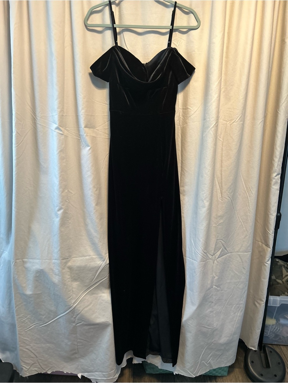 B. Smart Black Velvet Off-Shoulder Maxi Dress